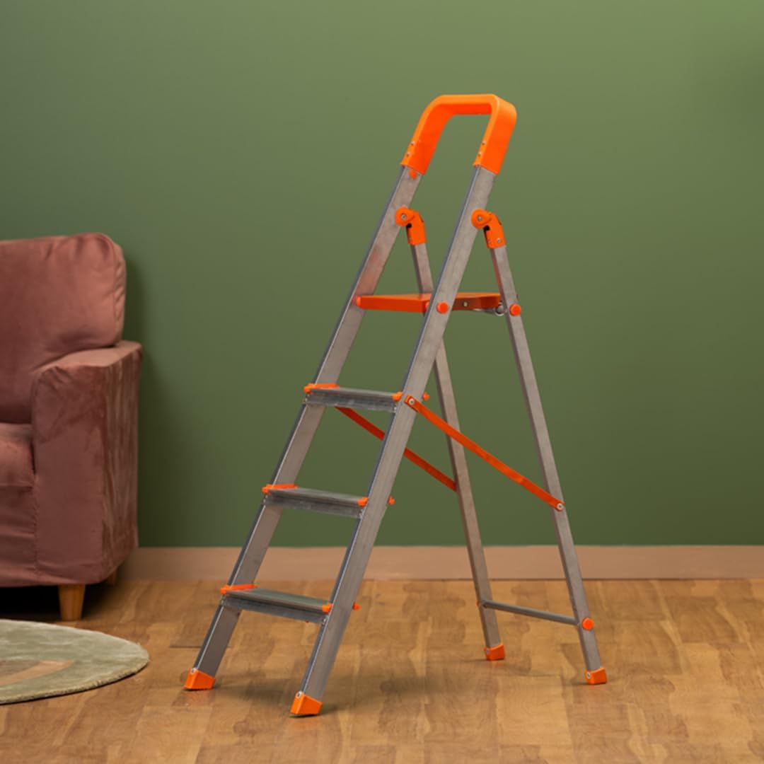 GRAZIA 4 Step Folding Aluminium Ladder with Steps 1