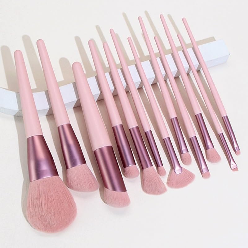Brochas de maquillaje rosa multifuncionales para evitar imperfecciones en tu piel 4