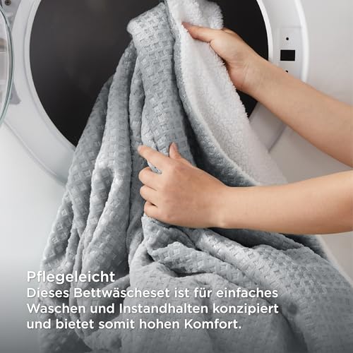 Bedsure Flauschige Bettwäsche 135x200 Grau - Winter Bettbezug Fleece mit 80x80 cm Kissenbezug, Warme -Sets mit Reißverschluss, Kuschel Waffelpique Winterbettwäsche für Einzelbett, 2 Stück