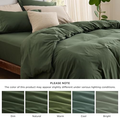 Image of Bedsure Duvet Cover with Fitted Sheet Queen - Deep Pocket, Hotel Luxury Soft Double Brushed Bedding Set with Zipper Closure, 1 Duvet Cover, 1 Fitted Sheet, 2 Pillow Shams, NO Comforter, Green