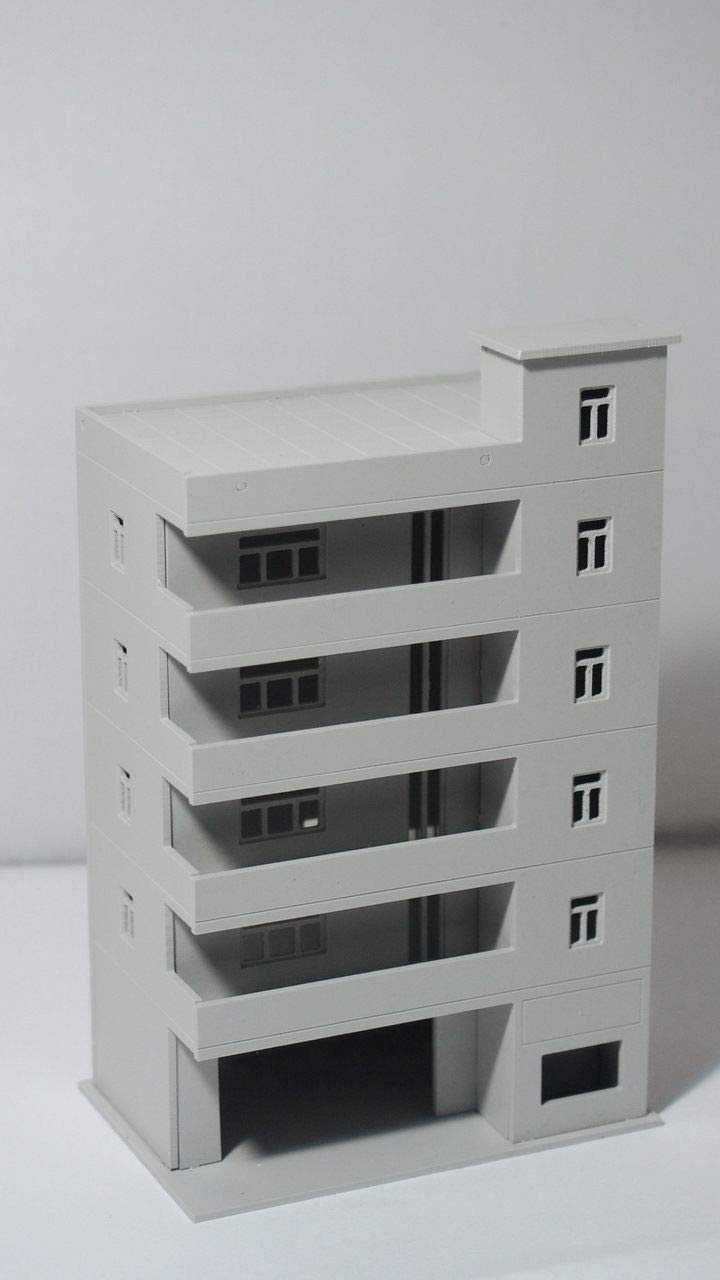 Outland Models Railway Modern Tall School/Apartment N Scale 1:160