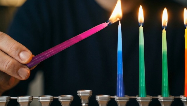 Amazon.com: Traditional Graceful Style Menorah 9.5