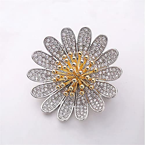 Broche Marguerite haut de gamme finition soignée style pull chic