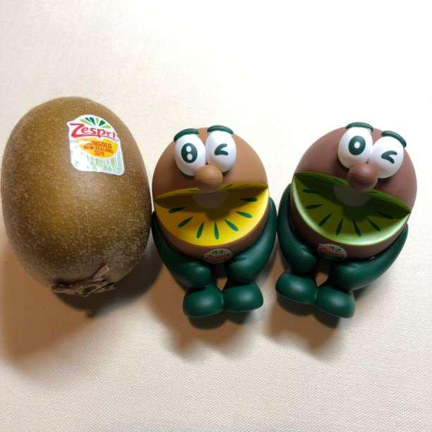 ゼスプリ　キウイブラザーズ　グリーン 今年はキウイブラザーズが立った！ 毎年SNSで話題沸騰【数量限定