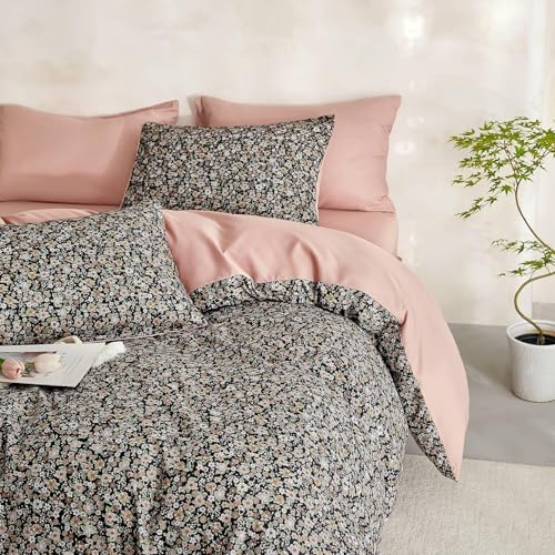 Image of Wake In Cloud - Floral Comforter Set, Cute Vintage Flower Cottagecore Aesthetic for Women Teen Girls, Soft Lightweight Dorm Bedding, 3 Pieces, Black, Queen Size
