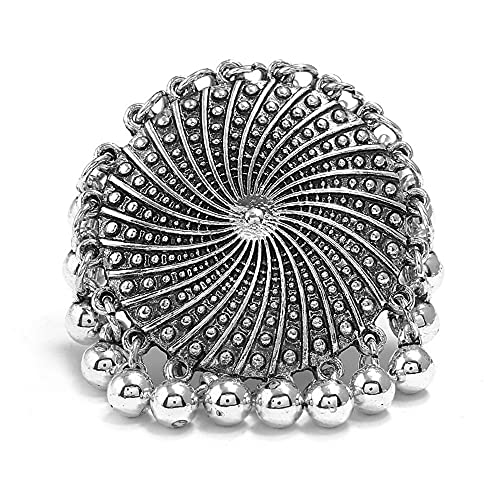 Bague bohème style indien chic : un grand bijou cocktail pour vos événements