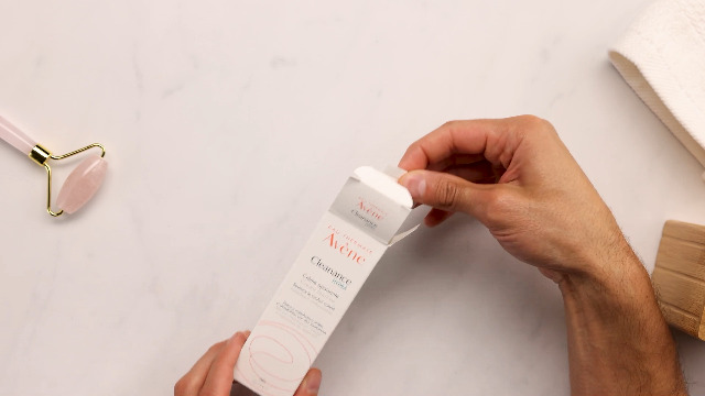 Amazon.com: Avène Cleanance HYDRA Soothing Cream, Rich Moisturizer