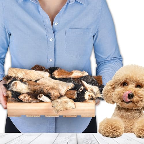 Rinderhaut mit Fell für Hunde 1 kg (ca. 15–20 Stück) | Getrocknete Rinderhaut Kauartikel | 100 % natürlich | Mit Fell | Luftgetrocknet | Getreidefrei | Langer Kauspaß für kleine & große Hunde