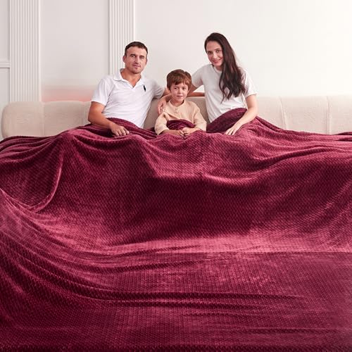 Oversized King Fleece Blanket 120x138 Inches, Seamless Soft Cozy 3D Jacquard Flannel Blanket 10'x11.5' Extra Large for Bed, Sofa, Couch, Travel & Camping, California King Throw, Burgandy Red Leaf