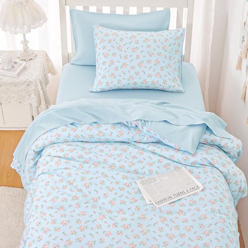 Image of Wake In Cloud - Floral Comforter Set, Coquette Cottagecore Aesthetic Flower Shabby Chic Pattern for Women Teen Girls, Soft Lightweight Bedding, 3 Pieces, Blue Pink, Twin /Twin XL Size
