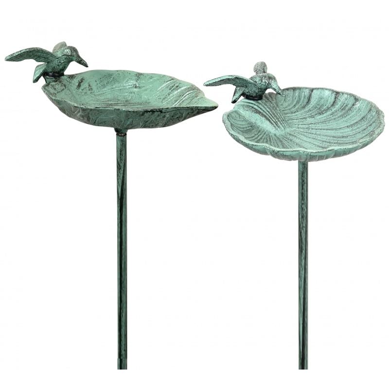 Set de 2 Tuteurs Bain d'oiseaux ou Pics de Jardin 2 Coupelles Façon Bénitier Bain à Oiseau en Fonte Patinée Verte 15x15x100cm