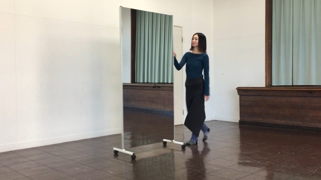 割れない鏡 姿見 キャスター付き 全身鏡 ダンスミラー幅80cm 2305,6 楽天市場】ダンスミラー キャスター付き鏡 割れない 姿見鏡 全身