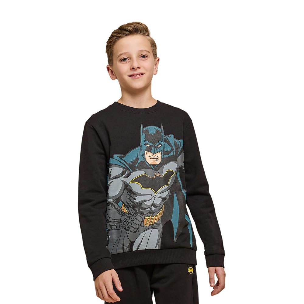 Boy's 525-1088WTB02-1 Batman Printed Sweatshirt with Crew Neck and Long Sleeves