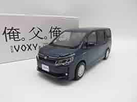 キ*ン様 ヴォクシー voxy ８０系前期 カラーサンプルミニカー　ハイブリッド Amazon | ミニカー VOXY ヴォクシーハイブリッド(80系前期) 1/30
