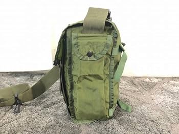 肩掛けバックとキャップ(米軍放出品) 軍放出品のバッグ、カバン ミリタリー通販ならミリタリー