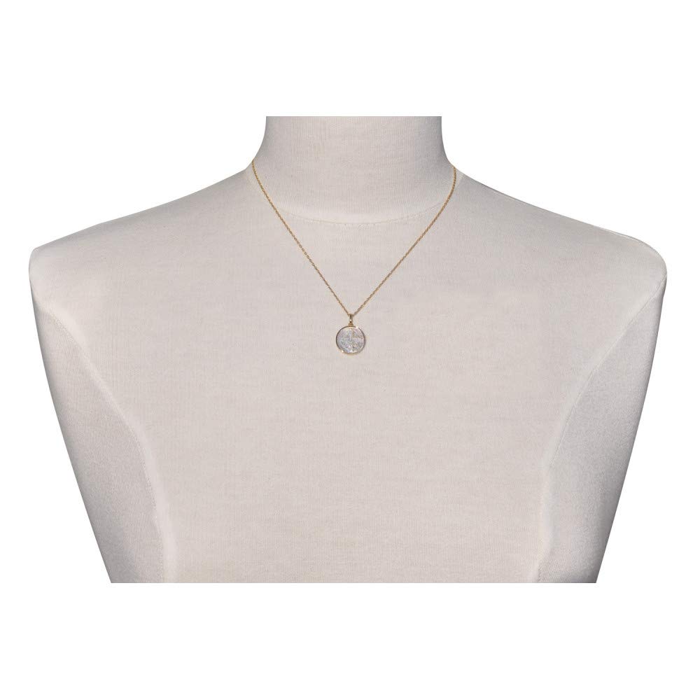 LES POULETTES BIJOUX - Pendentif Plaqué Or et Nacre Médaille Ronde Croix de Saint Benoit