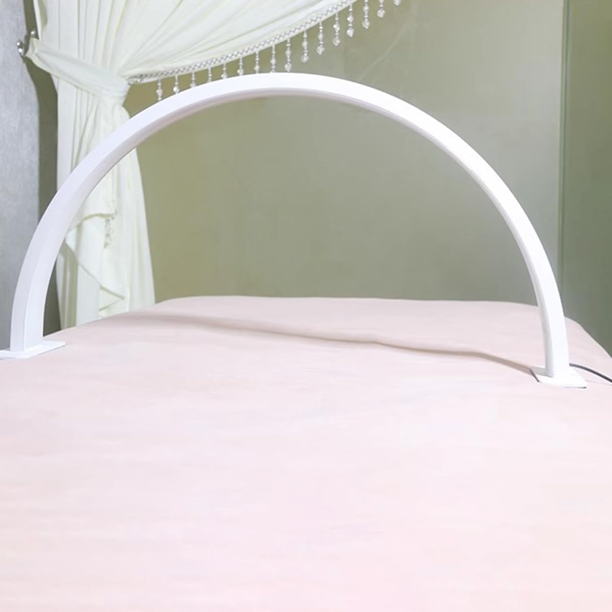 Lampe De Bureau USB Pour Ongles, Lampe En Forme De Demi-lune Pour Tatouage De Cils, De Bureau LED De Bureau Convient Aux Maquilleurs (Blanc)