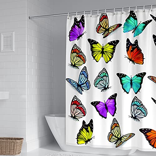 Rideau de douche multicolore pour égayer la salle de bain