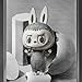 Imagen de POP MART Mega Mega Labubu Sketch Collection