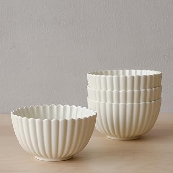 WENSHUO Flower-Shaped Daisy Bowl Set, 5.5-Inch, 17oz Matte Creme - Pack of 4 Matte Creme
