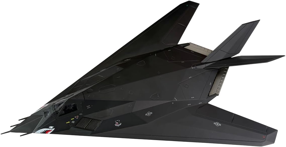 1/72 F117 Attack Aircraft Nighthawk Metal Military Model Diecast Plane Model for Collection or Gift