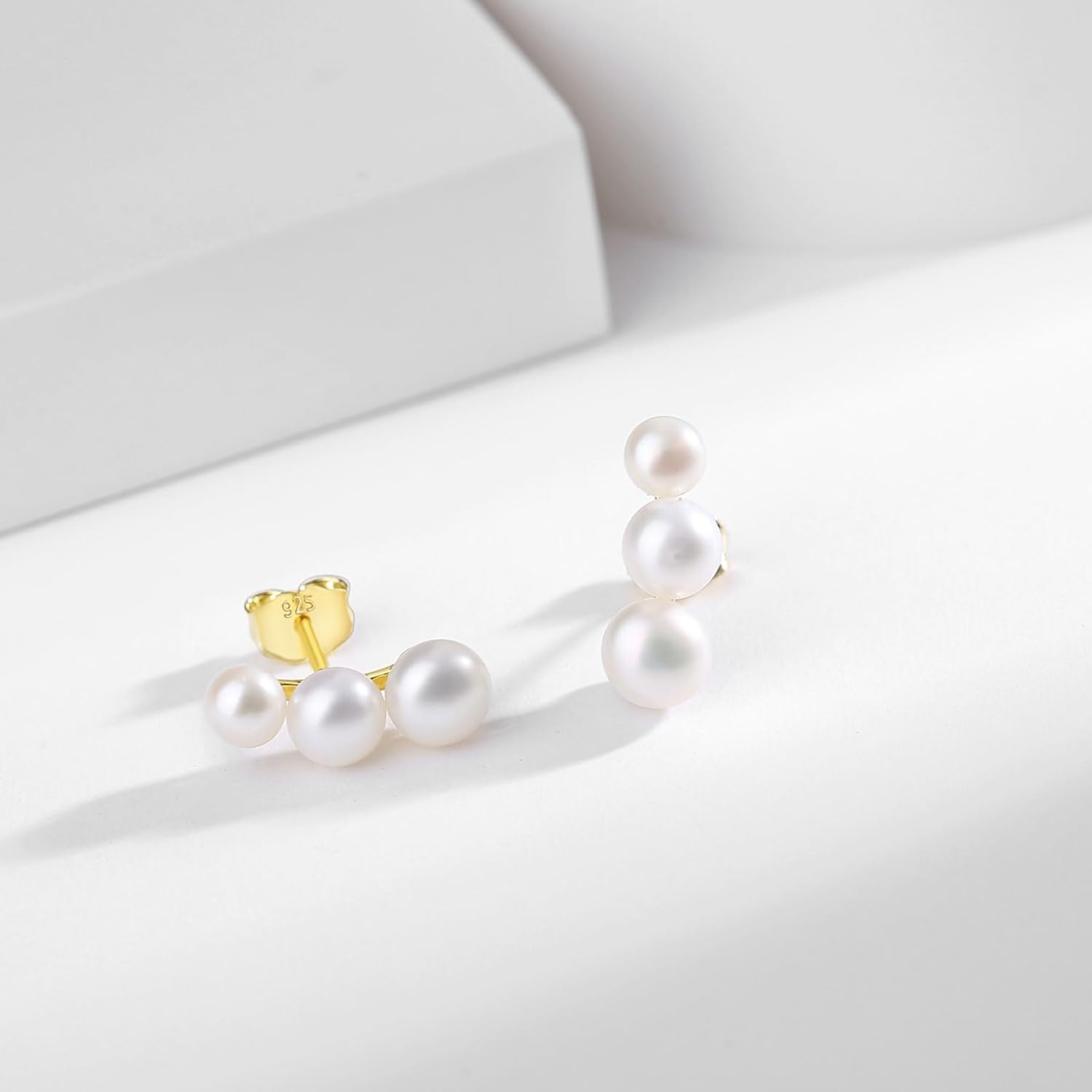 YAMI Pearl Earrings for Women, Freshwater/Saltwater Cultured Pearls in 925 Sterling Silver, Hypoallergenic Earrings for Women, Black/White