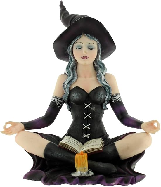 Nemesis Now Aradia Figurine 18cm Black