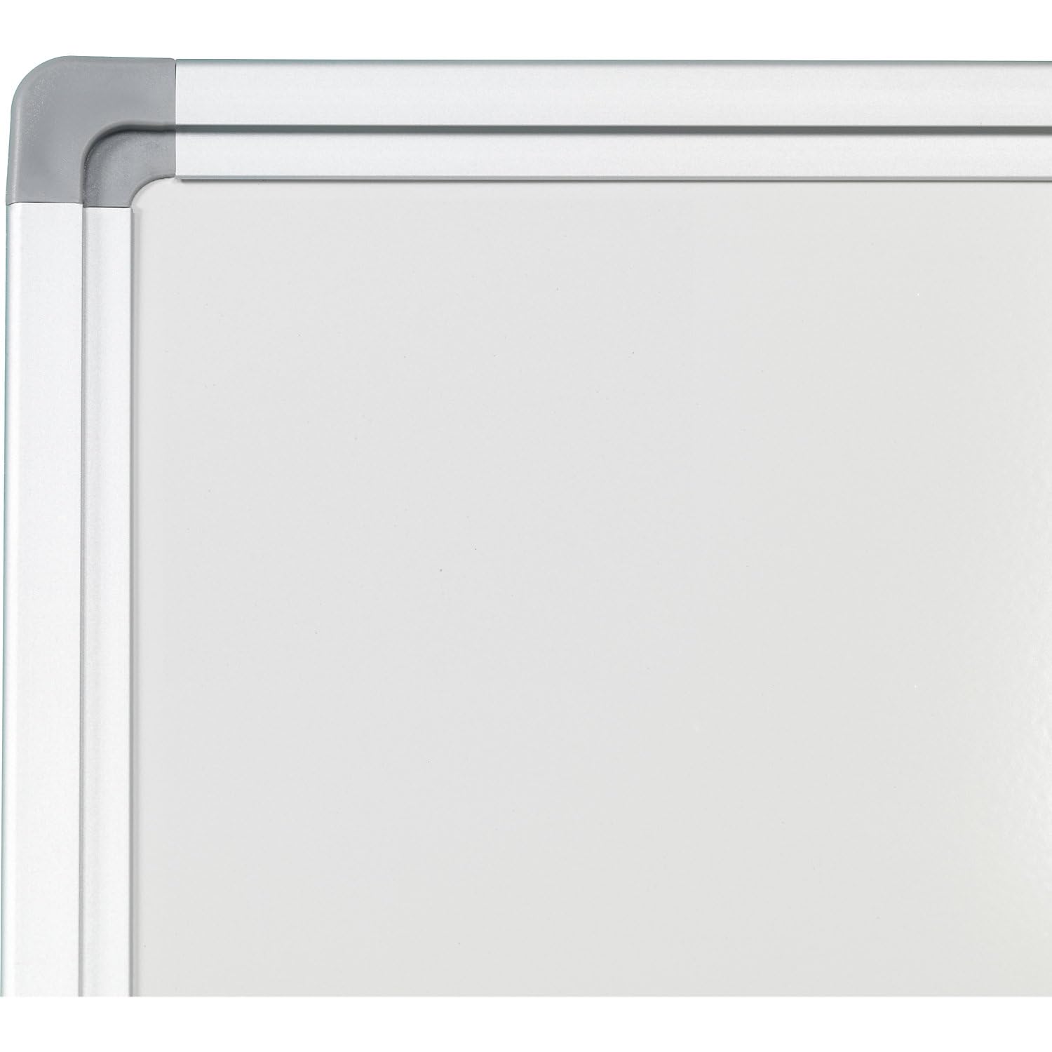 eurokraft basic | Whiteboard-Sets inkl. Zubehör | Stahlblech, lackiert, BxH 1200 x 900 mm