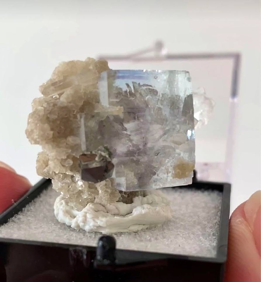 ヤオガンシャン産 フローライト/水晶 鉱物標本 ヤオガンシャン産 フローライト/水晶 鉱物標本