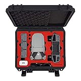 ✔ All-in-one: Der neue DJI Mini 2 Transportkoffer „Kompakt“ von MC-CASES ist der ideale Begleiter auf Reisen und die perfekte Aufbewahrung für den Copter inklusive sämtlichen Zubehör der DJI Mavic Mini 2 und auch der umfangreichen DJI Mini 2 Combo (ausgenommen Propellerschützer). Die neue CIC – Charge in Case Option bietet es dem Piloten an, die Akkus direkt im Koffer zu laden ohne Sie entnehmen zu müssen. Einfach den Schuko-Stecker in die Steckdose und los geht’s! Stets alles griffbereit.