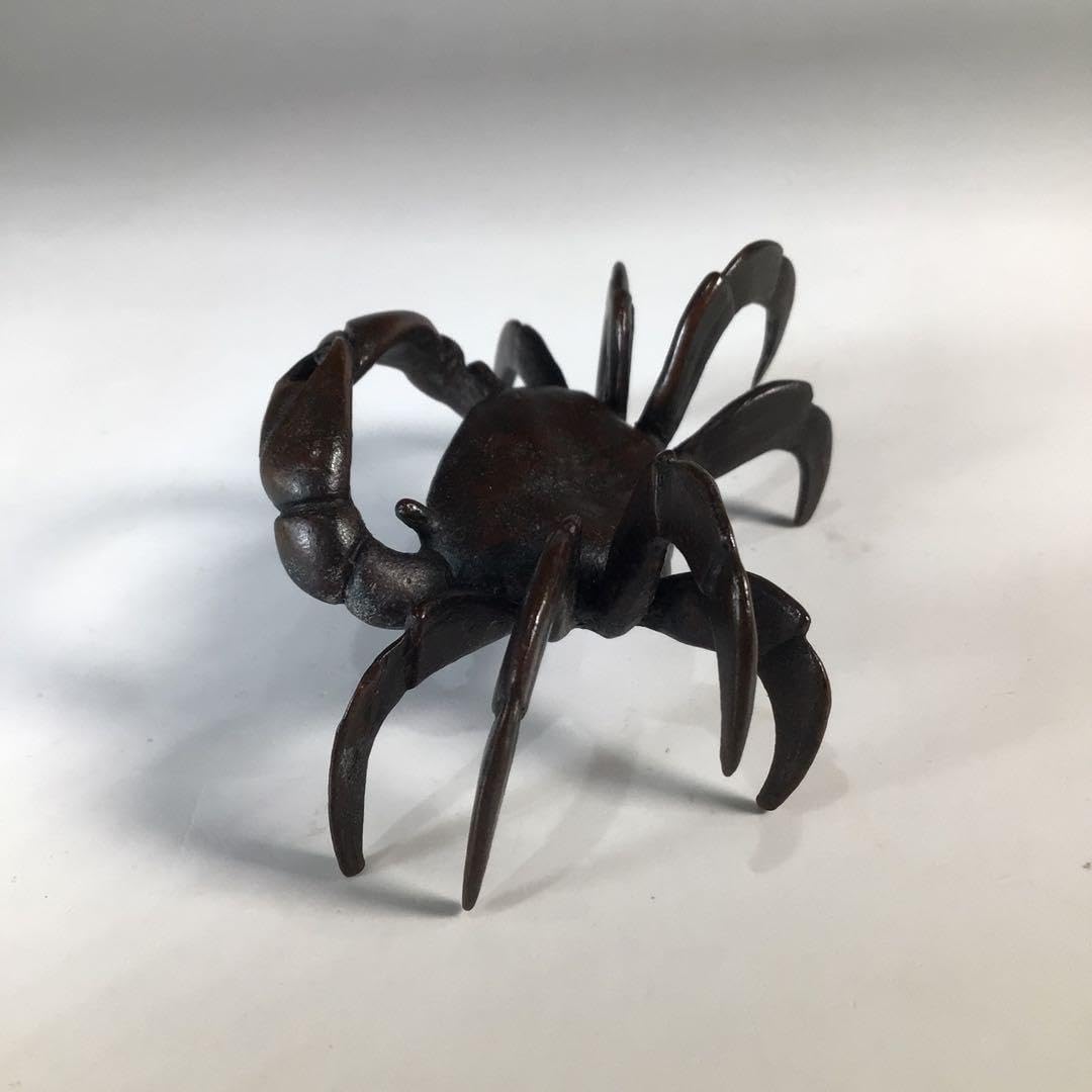 Amazon.co.jp: 蓋置 『風炉師 高陵哲雪造』『唐銅』『蟹蓋置』 共箱 