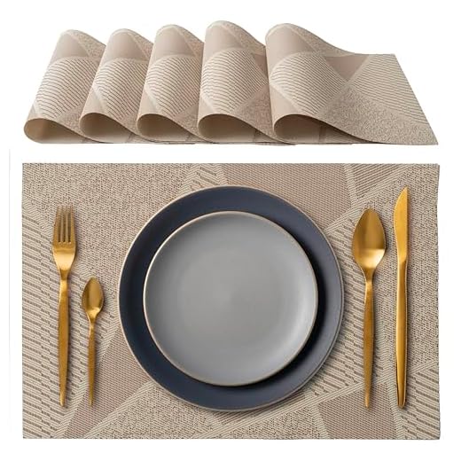 IPEA Tovagliette Americane Eleganti 45 x 30 cm per Cena, Pranzo, Colazione - 6 Unità - Tovaglietta Lavabile, Resistente al Calore, Antiscivolo, Antimacchia per Tavolo della Cucina e Sala - Beige