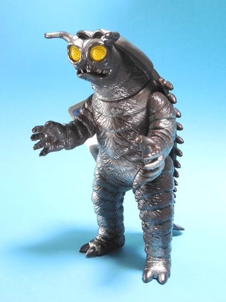 ☆白成型 キーラ 1983 プラタグ付 未塗装 バンダイ ウルトラ