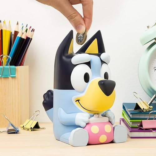 Bluey Sparschwein mit Sound, offiziell Lizenziertes TV-Show-Sparschwein für Kinder, Raumdekoration, Vorschule, batteriebetriebenes Haushaltsgerät, interaktive Möglichkeit zu sparen | Paladone