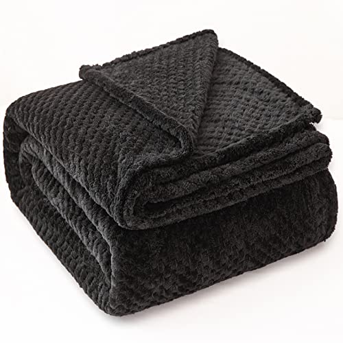 GLS Home Luxury Double Size Waffle Honey Comb Throw Blanket - Super Soft, Lightweight, Warm & Cosy Fleece Throws for Couch, Bedspread, Travel, Sofa (Black, 150x200cm)
