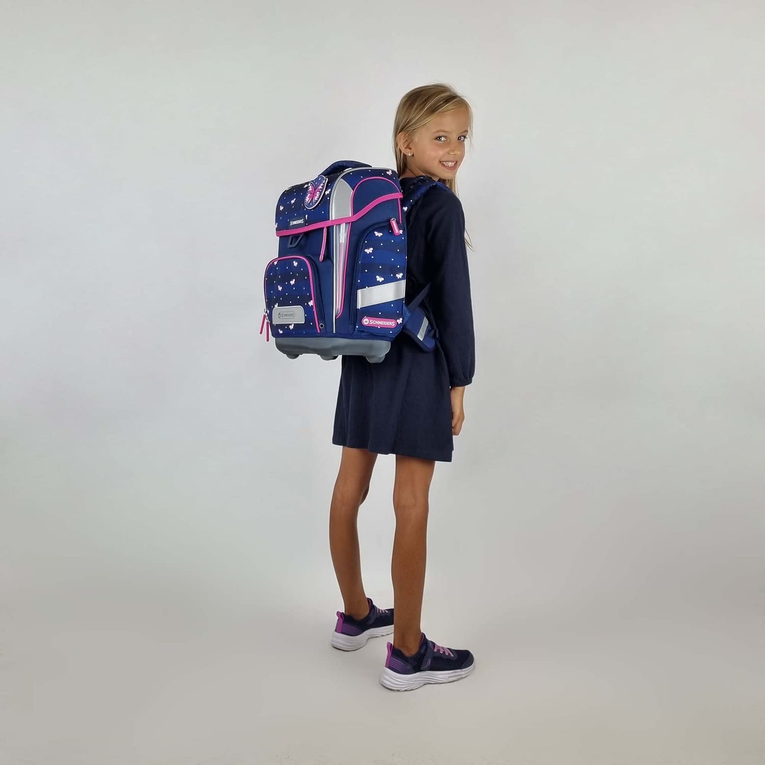 Schneiders 78393-072 - Schulranzen Ergolite Lucky Girl, 9-teiliges Set mit Schultasche, Federmäppchen, Schlamper, Sportbeutel, 3 Klett-Motiven und 2 Leuchtstäben