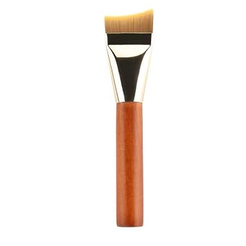 Crescent-Shaped Foundation Brush, Wooden Handle Seamless Mask Brush, Premium Liquid Foundation Brush for Flawless Application, Ultra-Thin Design for Seamless Coverage