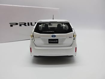 カラーサンプル　プリウスα　ホワイトパールクリスタルシャイン　1/24 Amazon | 1/24 ミニカー プリウスα PRIUS α プリウスアルファ