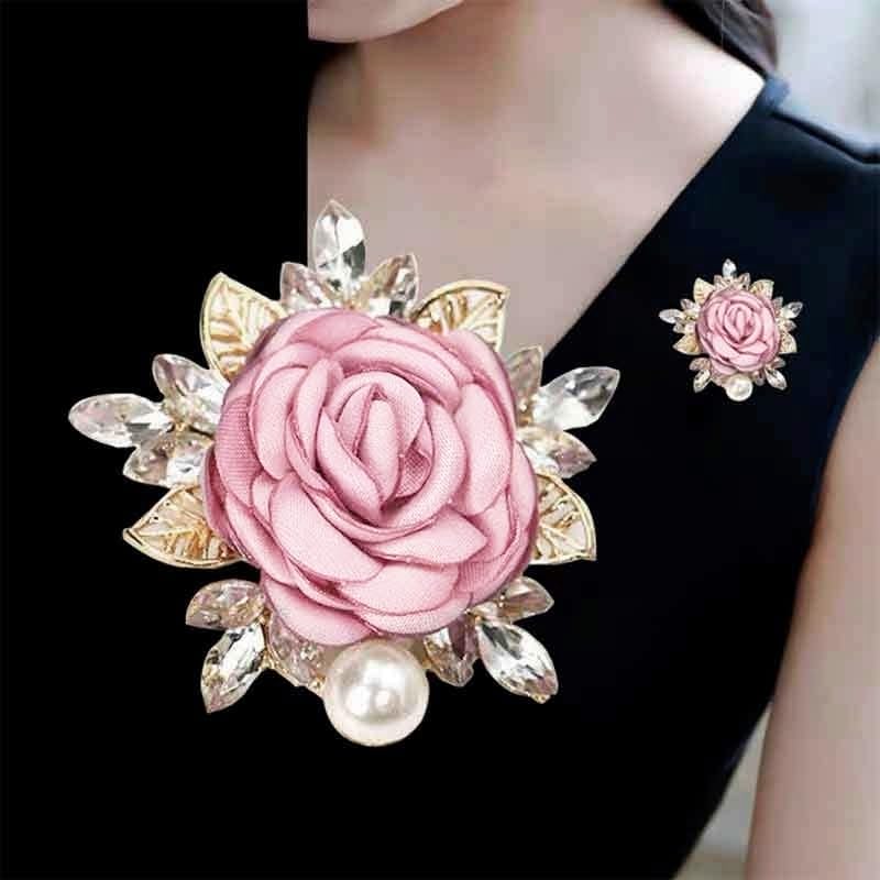Image of Cameo Brooch Vintage Silver Tone Lady Portrait Brooch Pins for Women Victorian Jewelry Crystal Rhinestone Brooches for Hat Scarf Collar Lapel Handbags Shawls for Christmas