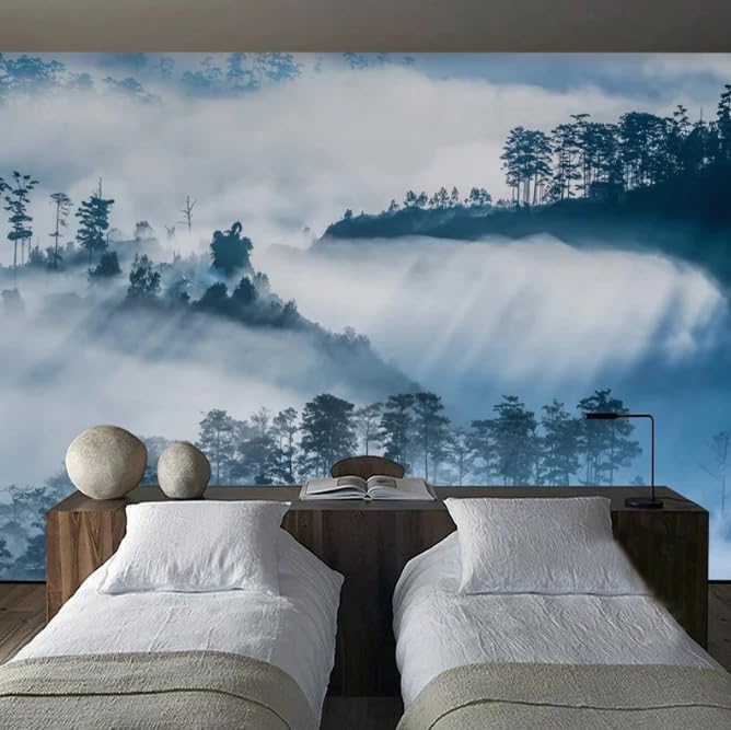 Peinture murale forêt brumeuse : la solution pour masquer les murs vides du salon