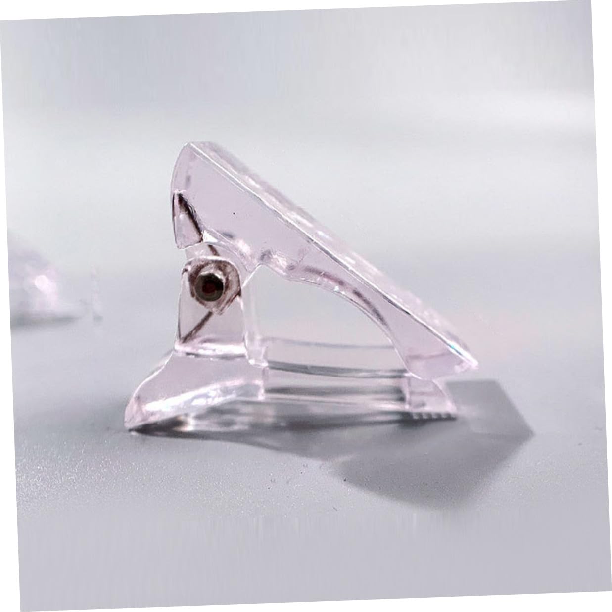 Nail Extension Clips 15pcs Crystal Gel Nail Form Clamps for Application Salon and Home Use