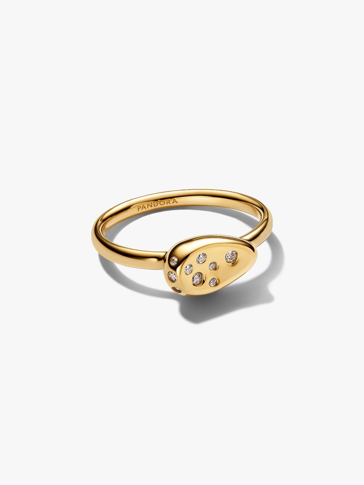 PANDORA Damen-Siegelring, oval, mit goldfarbenen Zirkoniasteinen