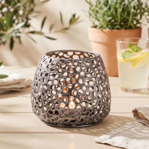 GILDE Windlicht Metall Chico – Tischdeko Farbe: Silber antikfinish matt – Deko Kerzenhalter für Teelichte oder kleine Stumpenkerzen Höhe 12 cm