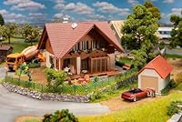 FALLER 130659 - Einfamilienhaus Rustica - Spur: H0 - Häuser & Bauwerke für Modelleisenbahnen - Maßstab: 1:87