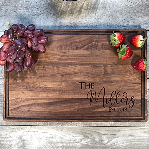 Tabla de cortar rectangular personalizada de nogal, 11"x17" con surco para jugos miniatura 2