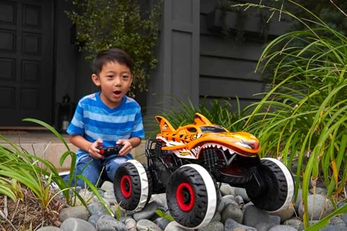 Hot Wheels Monster Trucks Voiture Télecommandé Requin Tigre Inarrêtable avec Pneus Tread Attack et Technologie Terrain Stomp Conduite sur 2 ou 4 Roues Jouet pour Enfant de et Plus HGV87 - vue 2