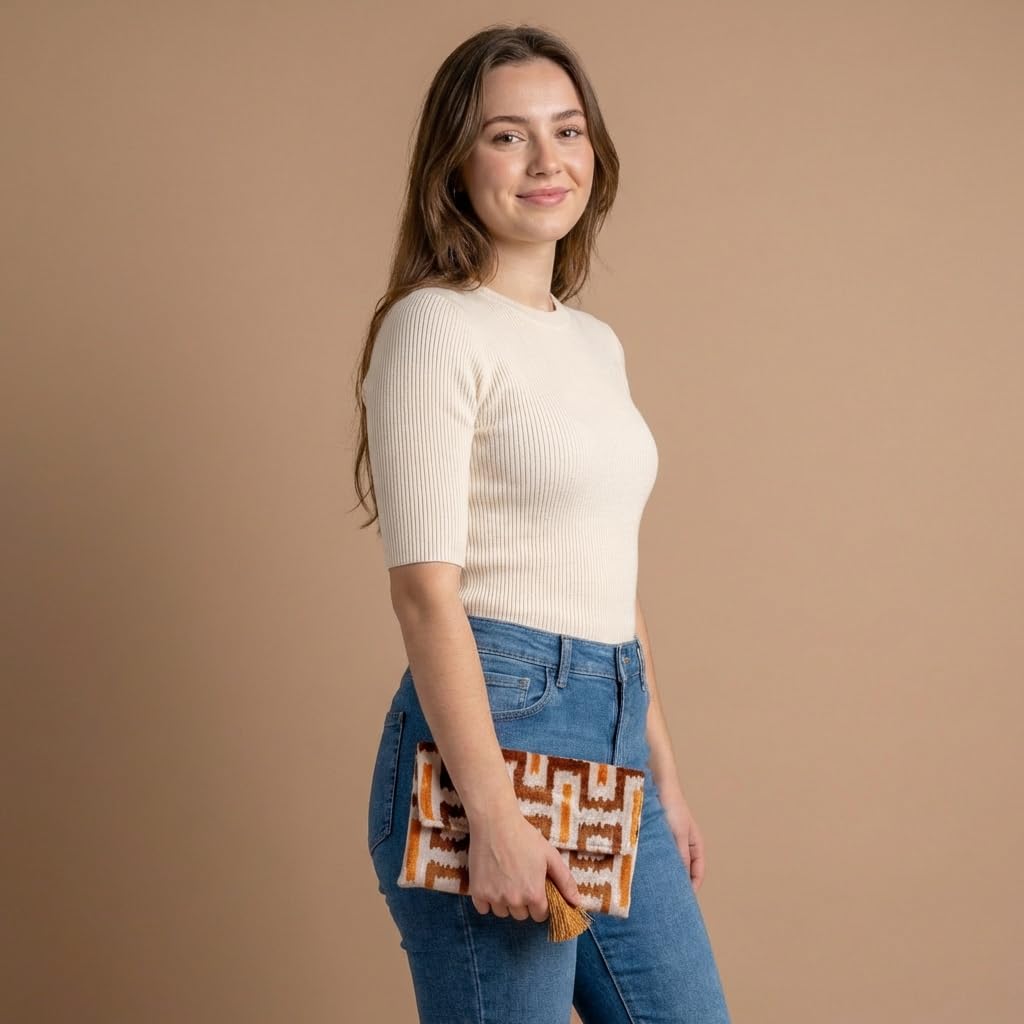 Bolso Ikat de terciopelo de seda hecho a mano, estilo sobre, diseño bohemio, patrón étnico, opción de correa de cadena, bolso de mano de fiesta de noche, bolso de mano de alta calidad, blanco