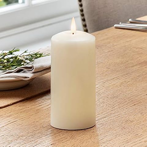 Lights4fun Large TruGlow® Pillar Candle Battery LED Flameless with Timer 15cm Real Ivory Wax Cover