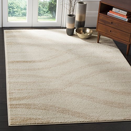 Safavieh Distressed Rug for Living Room Dining Room, Bedroom - Adirondack Collection, Short Pile, in Cream and Champagne, 91 X 152 cm