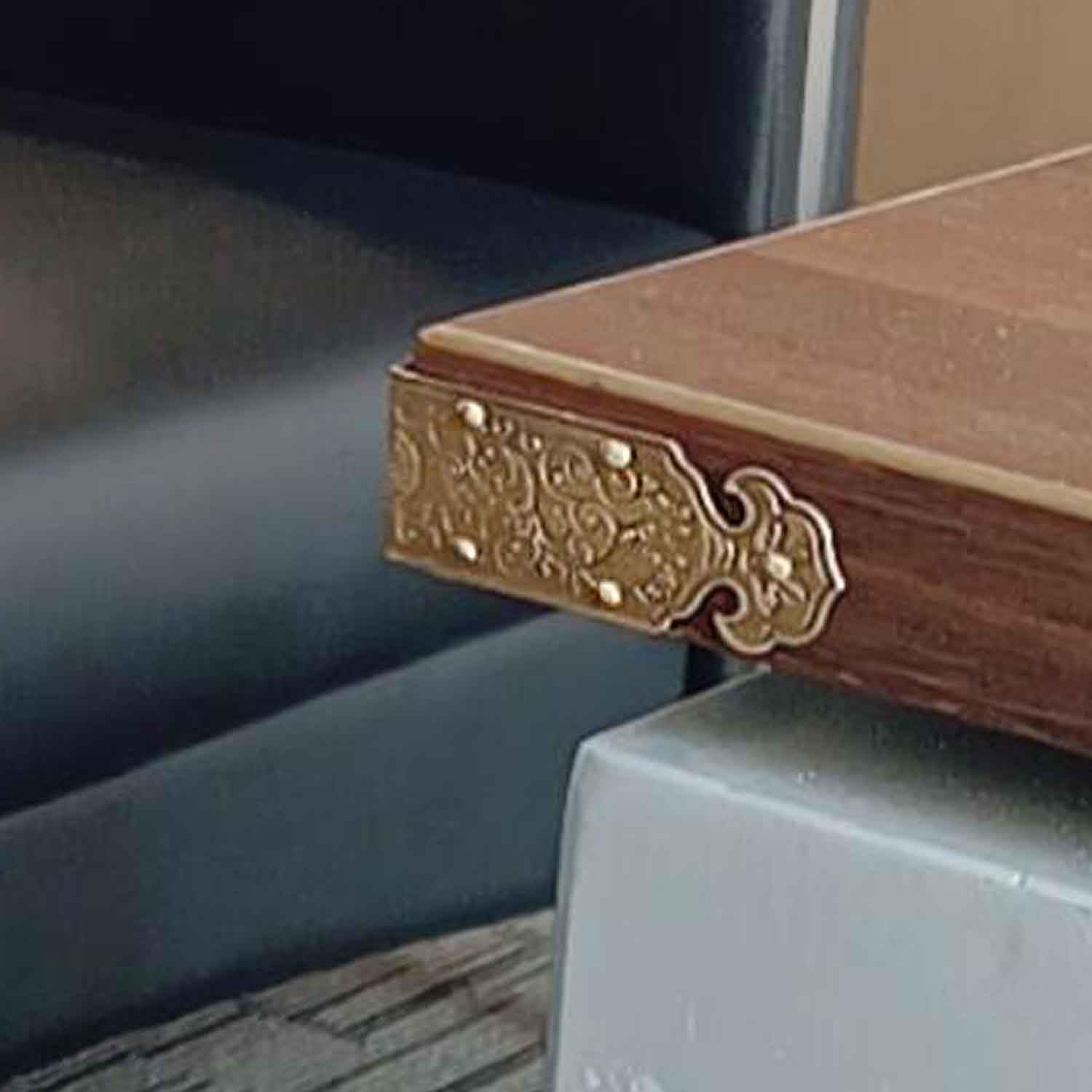 8PCS Brass Antique Corner Protector, Decorative Guards Corner Guards Decorative Furniture Corner Edge Brackets for Wooden Boxes and Jewelry Boxes (Gold)